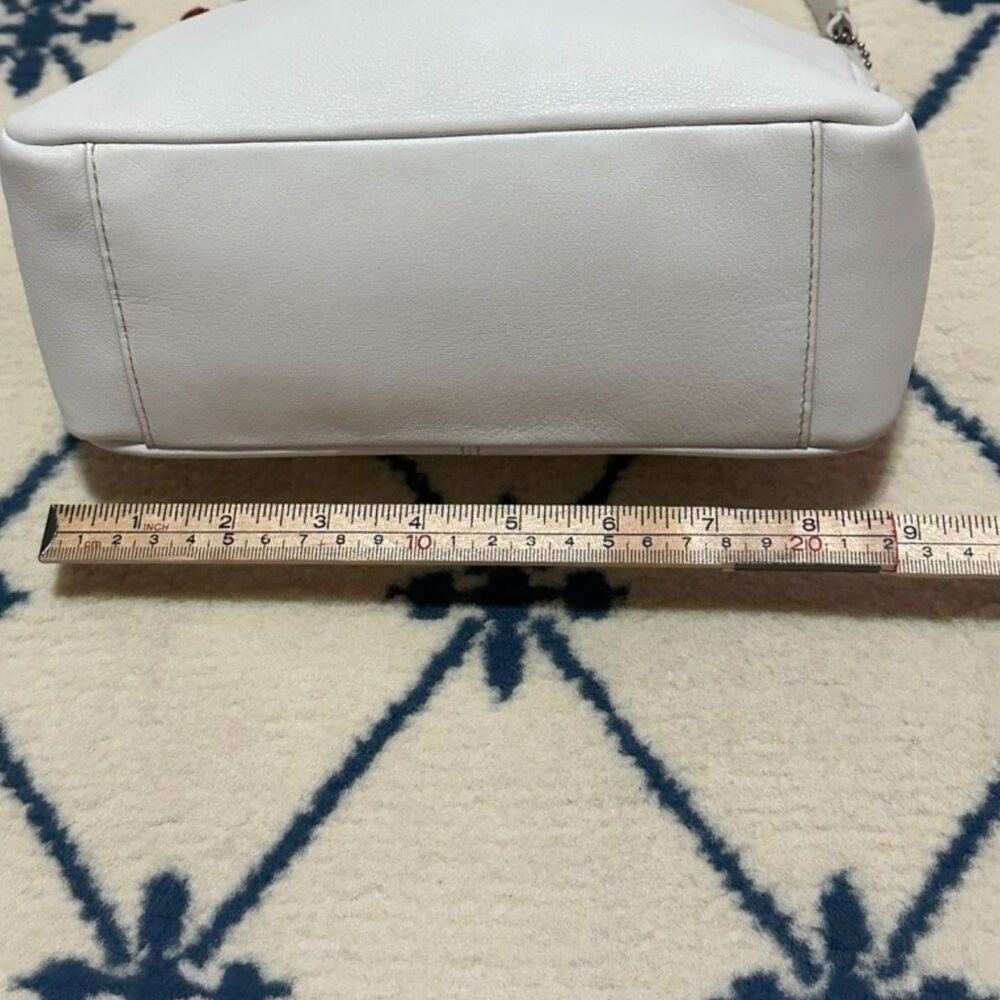 Coach Vintage Y2K Pleated Baguette Mini Hobo Purse Shoulder Bag - White - Picture 8 of 9